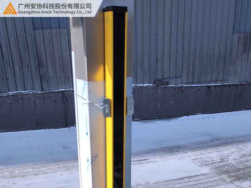 單邊光柵如何實(shí)現(xiàn)自發(fā)自收？