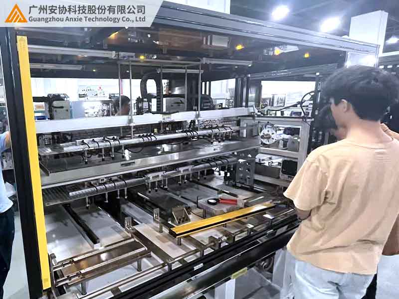 安全光柵如何實現(xiàn)設(shè)備緊急停機