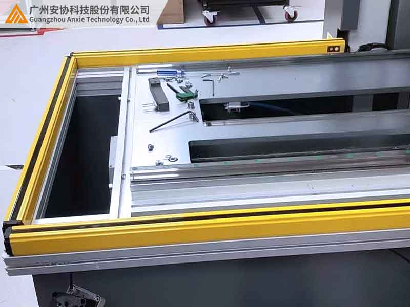 抗陽光單邊光柵在機械制造的防護應用