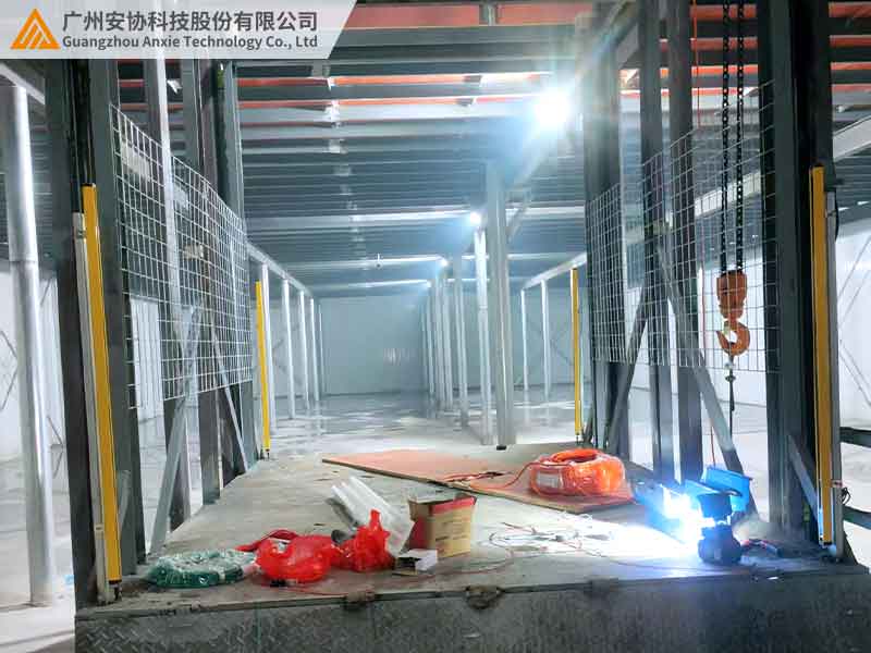 安全光柵防護(hù)裝置案例.jpg